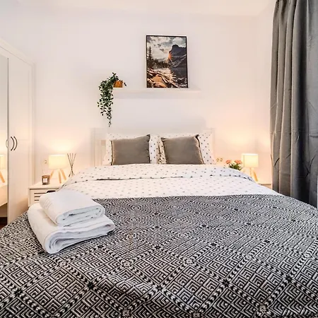 Victoriei Plaza Timisoara