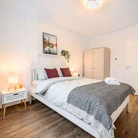 Apartment Victoriei Plaza *