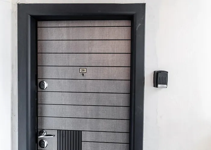 Victoriei Plaza * Timişoara