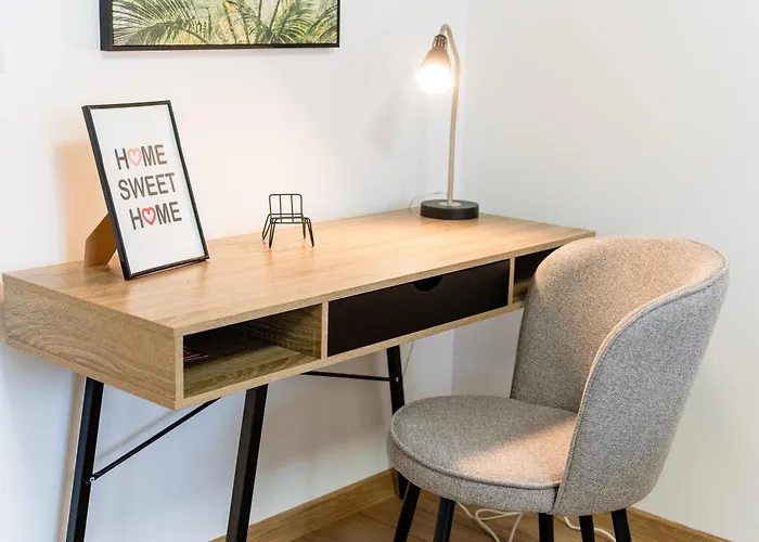 Victoriei Plaza * Timişoara